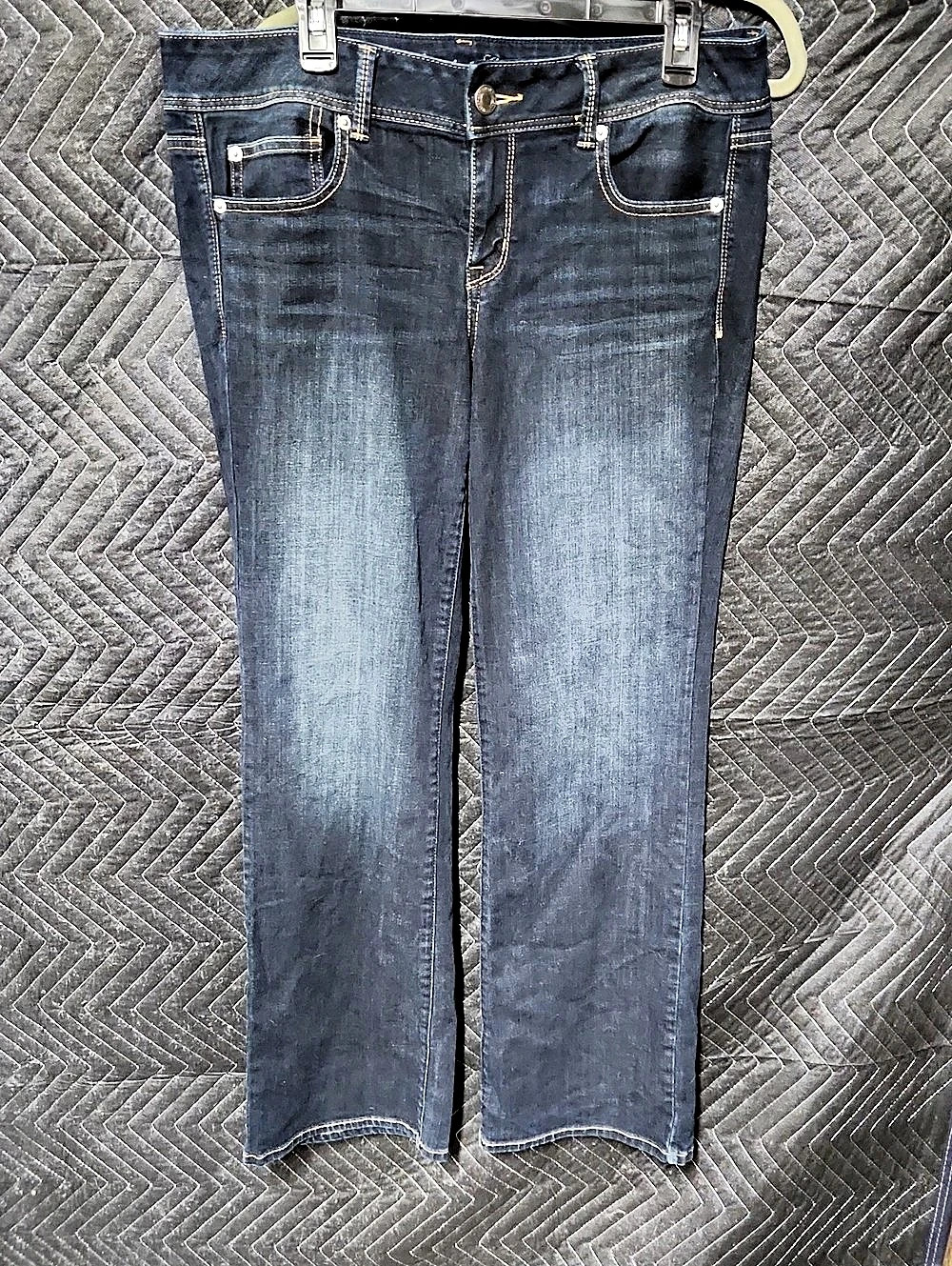 American Eagle Outfitters Slim Boot Cut Blue Jeans
